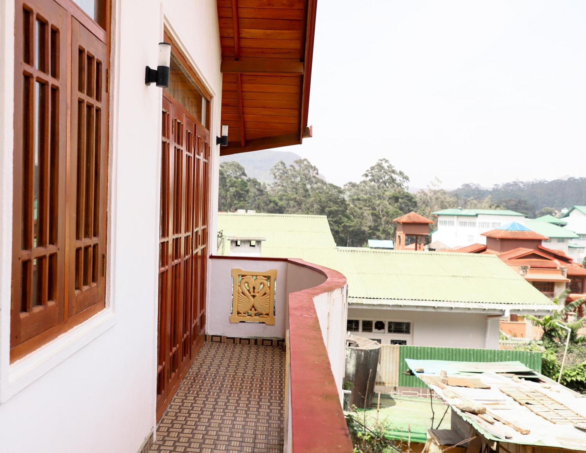 Oviya Guest Bed and Breakfast Νουβάρα Ελίγια Εξωτερικό φωτογραφία